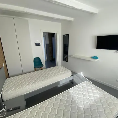 Jesi Home Guest house Iesi