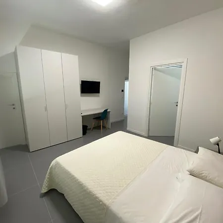 Jesi Home Guest house